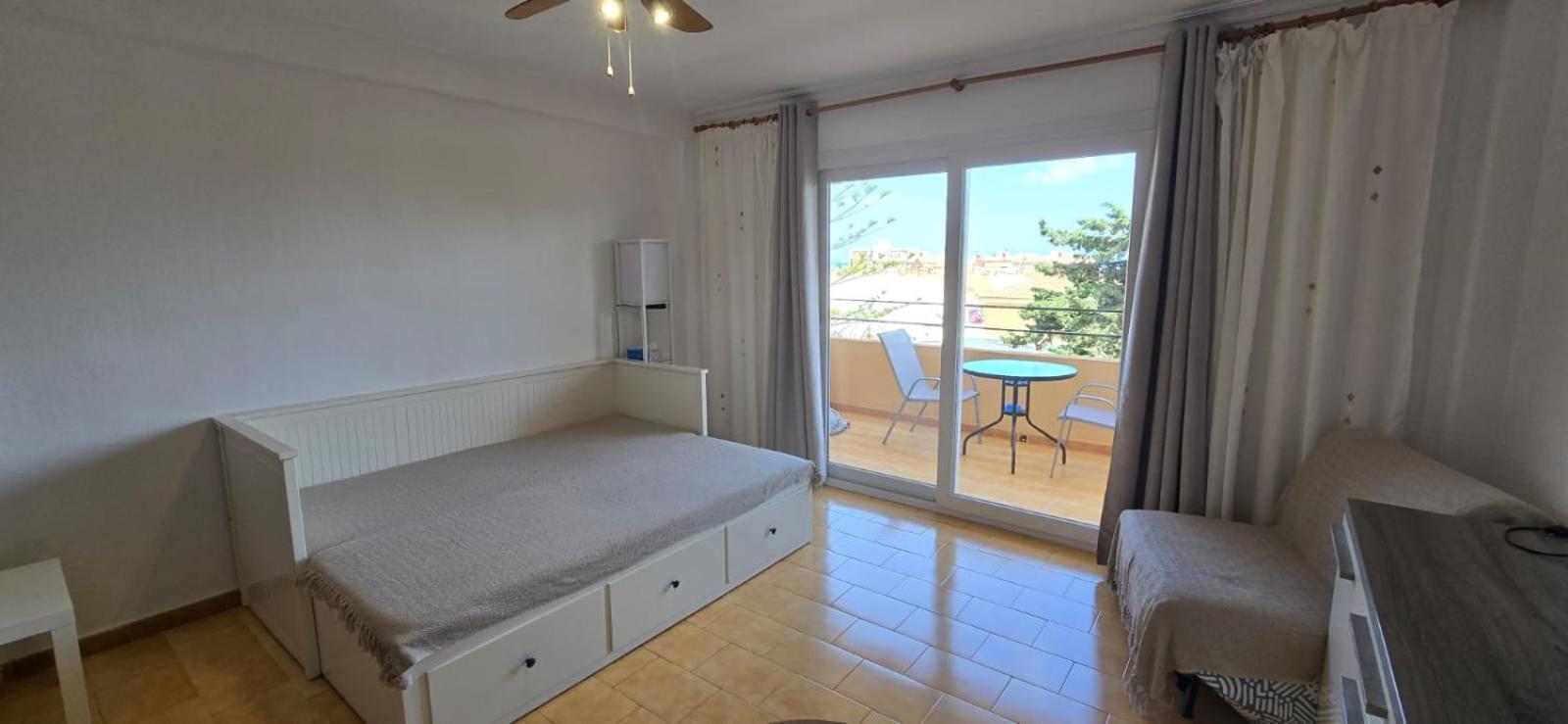 Estudio En Torrevieja A 700 M Del Mar Esterno foto